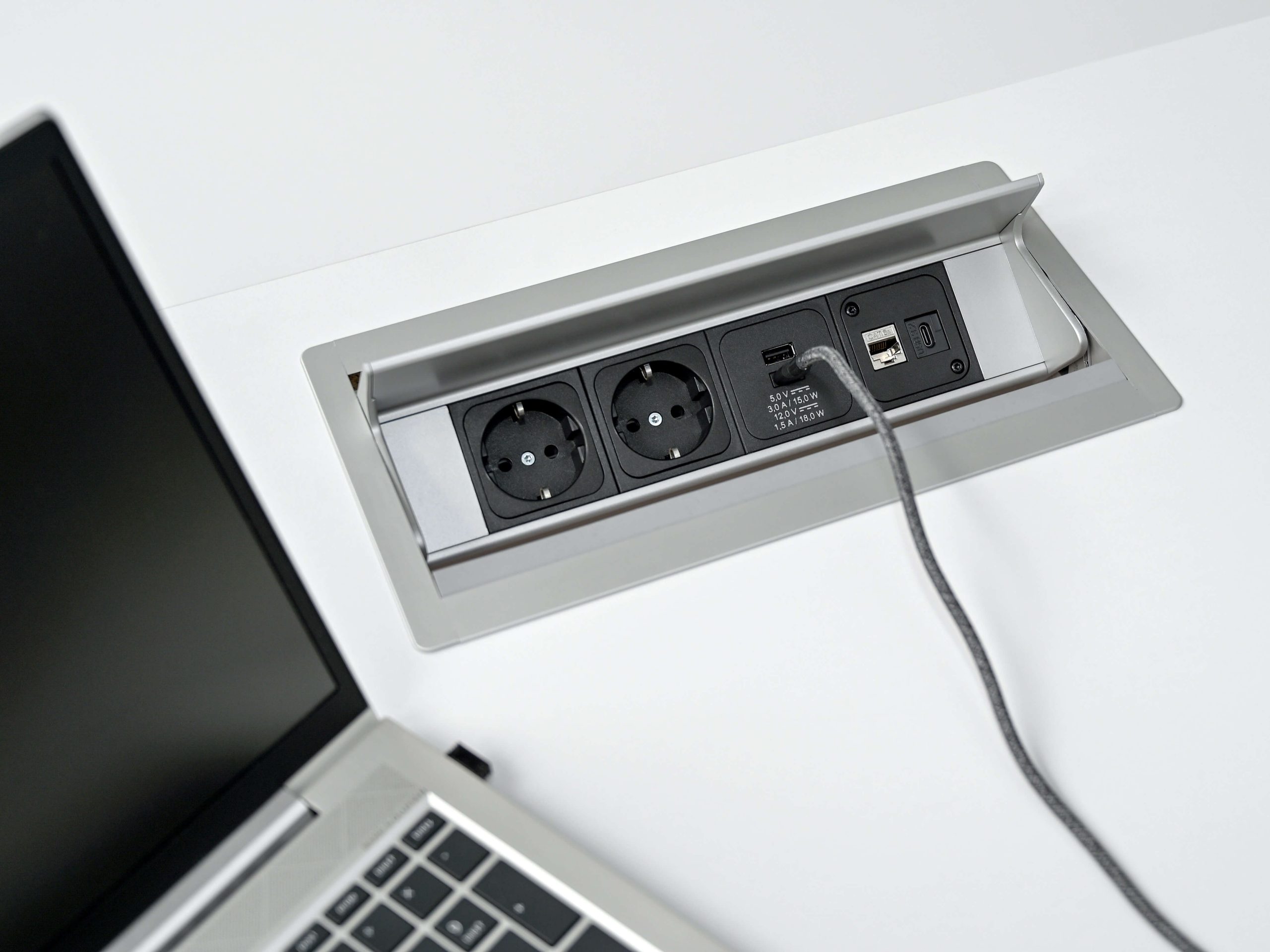 De voordelen van het installeren van een USB stopcontact in huis
